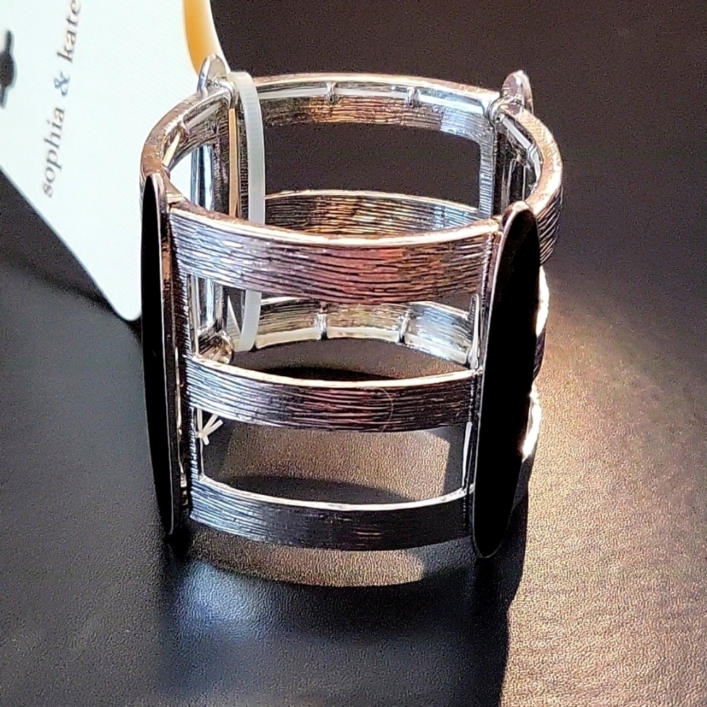 FASHION Black and Silver Tone Stretch Bracelet NWTags